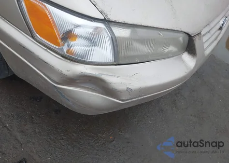 1997 Toyota Camry Le из США, поврежденный, VIN 4T1BG22K3VU748137